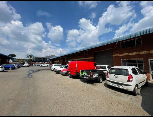 INDUSTRIAL PROPERTY TO RENT IN HENNOPSPARK